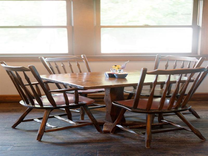 Brown County Inn image