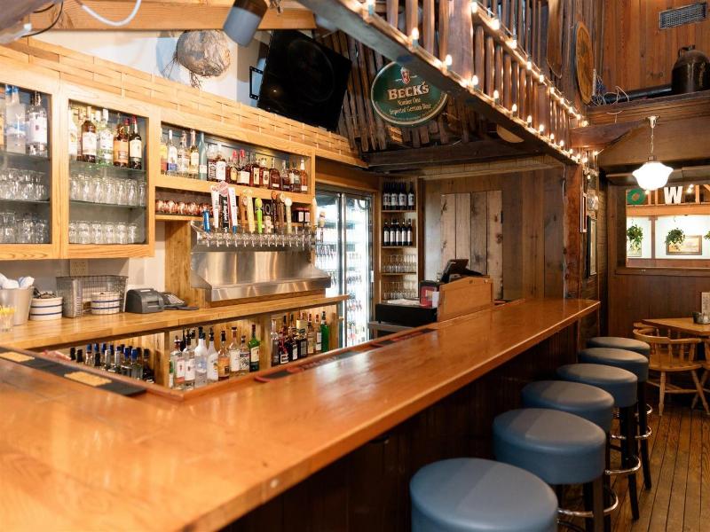 Brown County Inn image