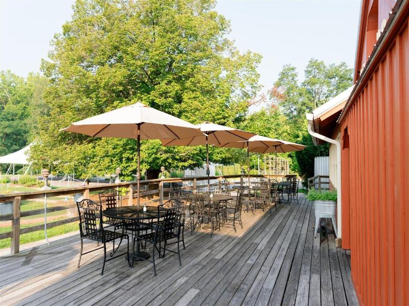 Brown County Inn image