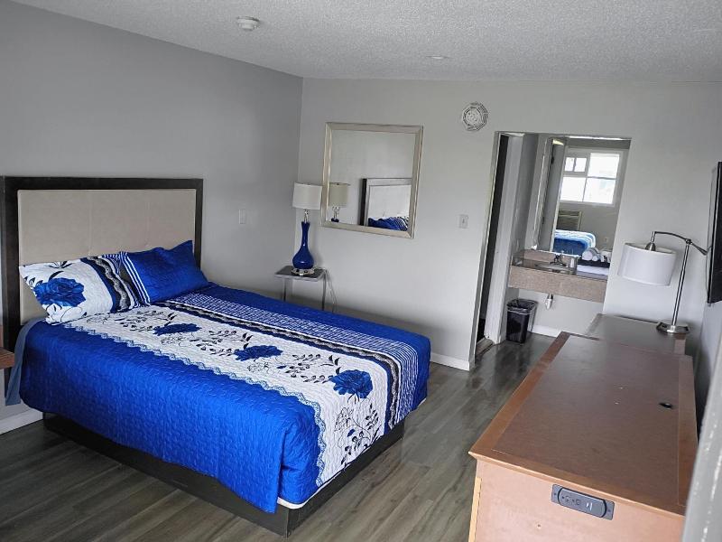 Bel Air Motor Lodge image