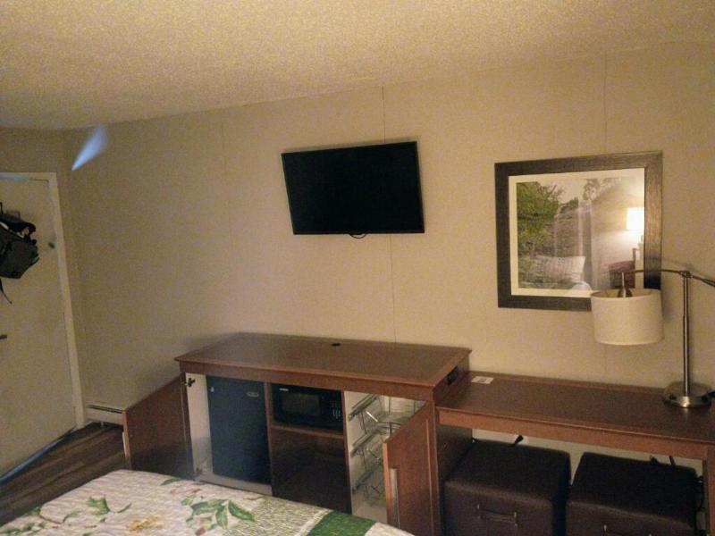 Bel Air Motor Lodge image