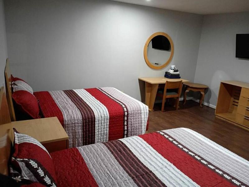 Bel Air Motor Lodge image