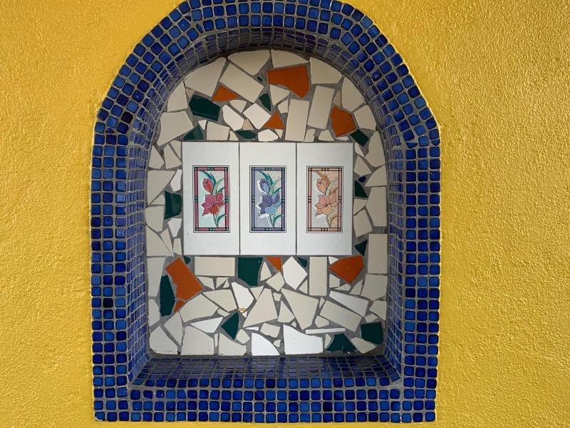 Sandyland Reef Inn image