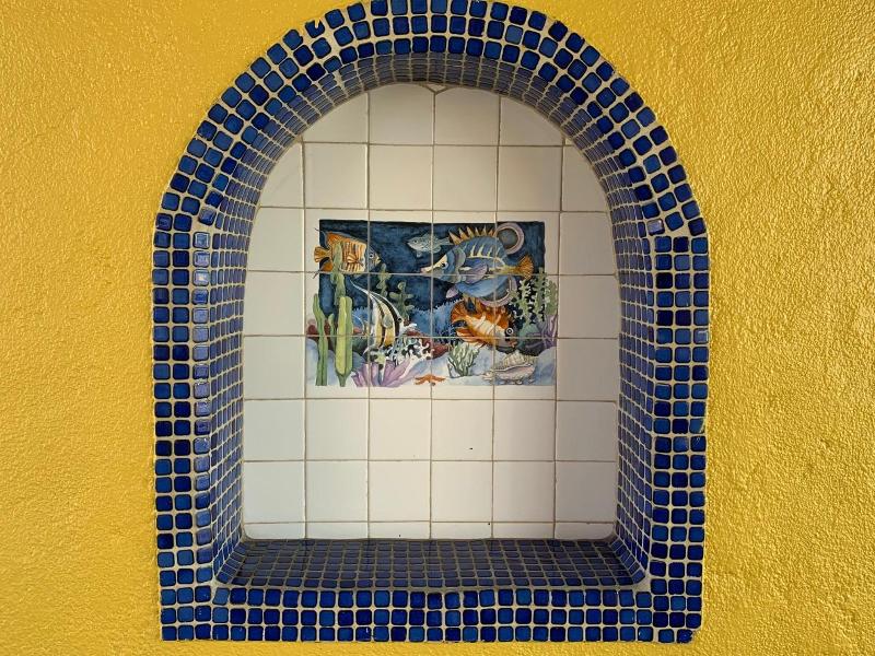 Sandyland Reef Inn image