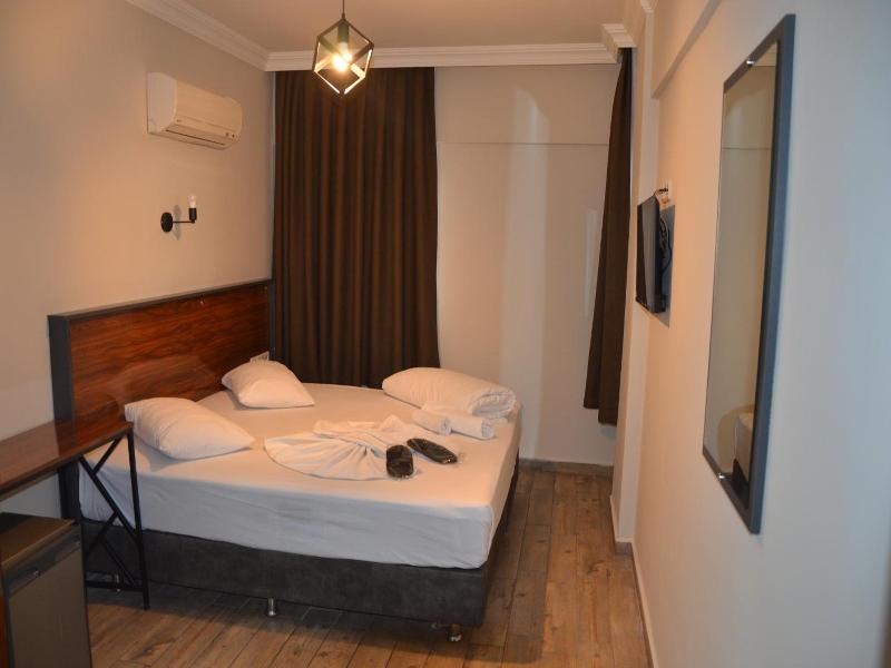 Marka Hotel image