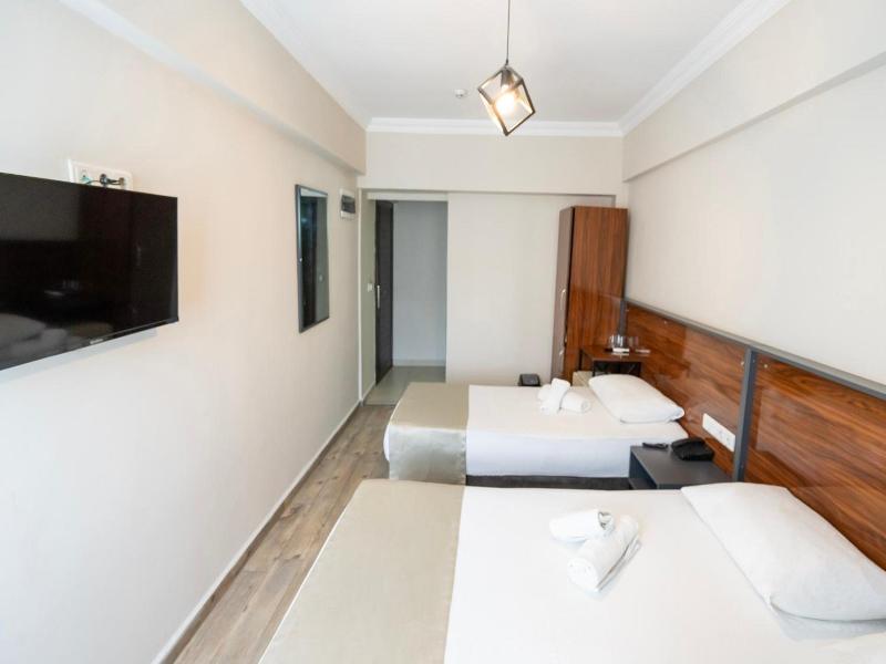 Marka Hotel image