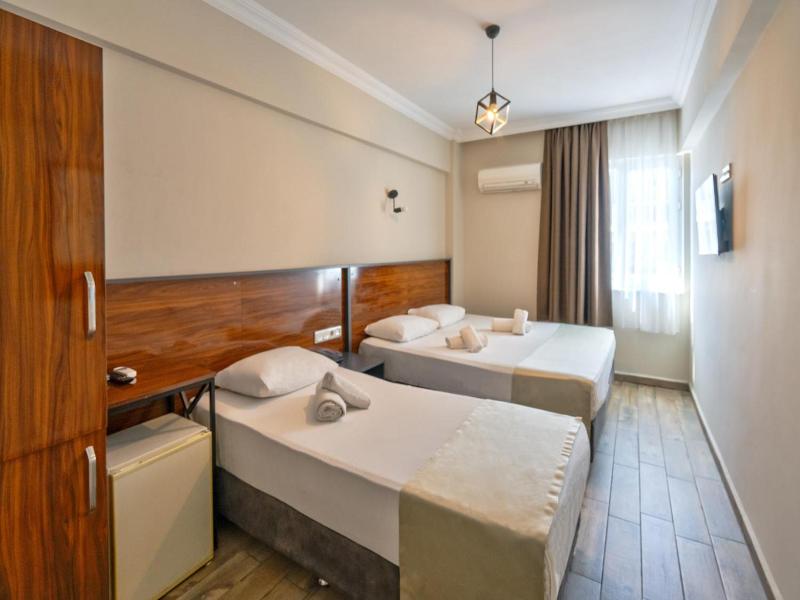 Marka Hotel image
