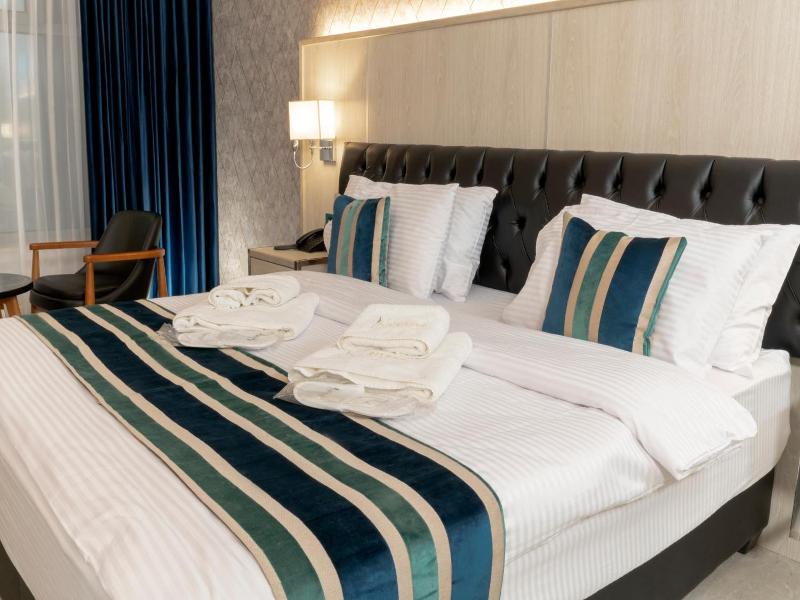 Nishan Hotel image