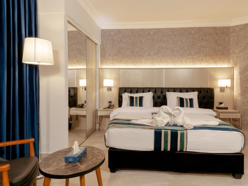 Nishan Hotel image
