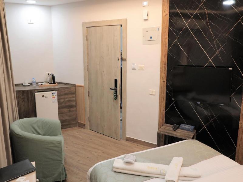 Nishan Hotel image