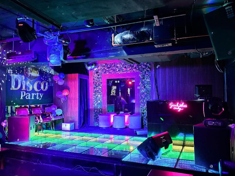 The Victory Hotel image
