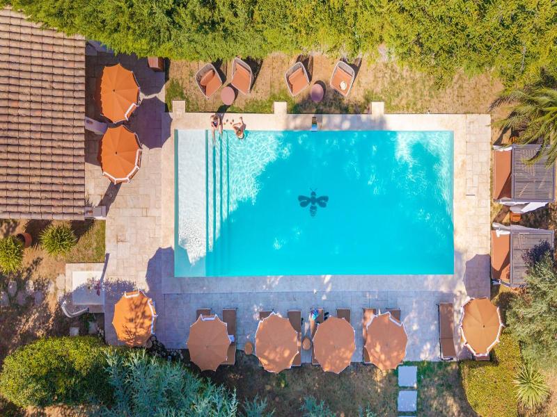 Villa Augusta image