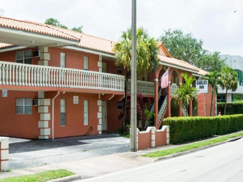 Gables Inn image