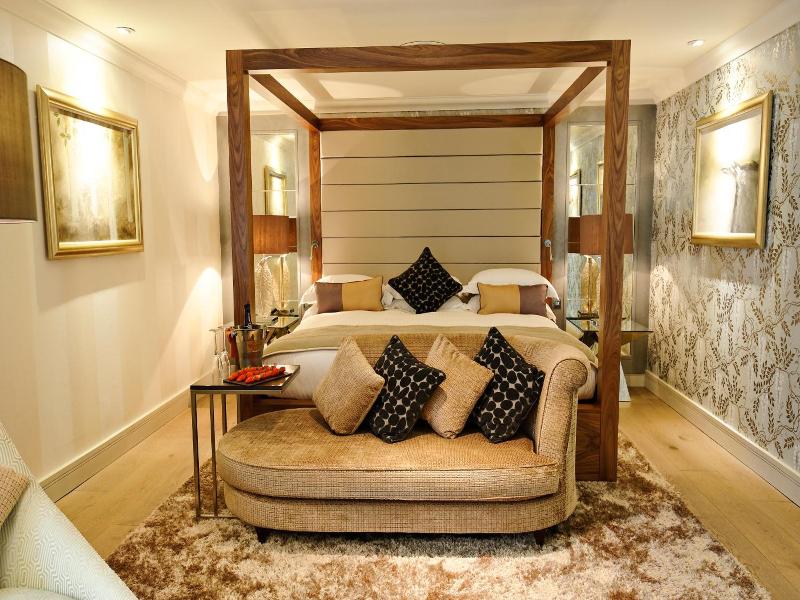 Grosvenor Pulford Hotel Spa image