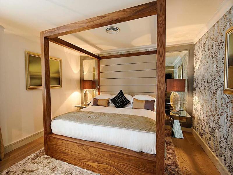Grosvenor Pulford Hotel Spa image