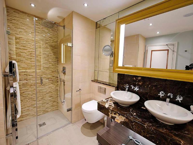 Grosvenor Pulford Hotel Spa image