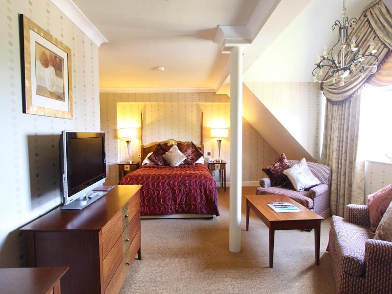 Grosvenor Pulford Hotel Spa image