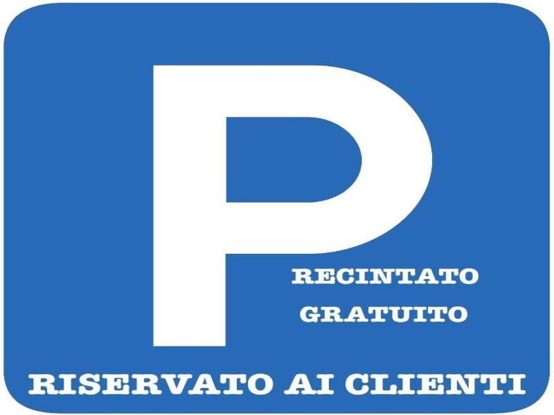 Il Laghetto image