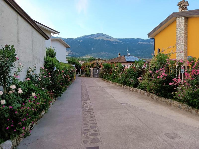 Il Laghetto image