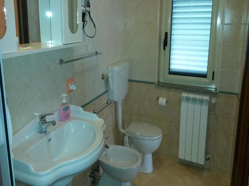 Il Laghetto image