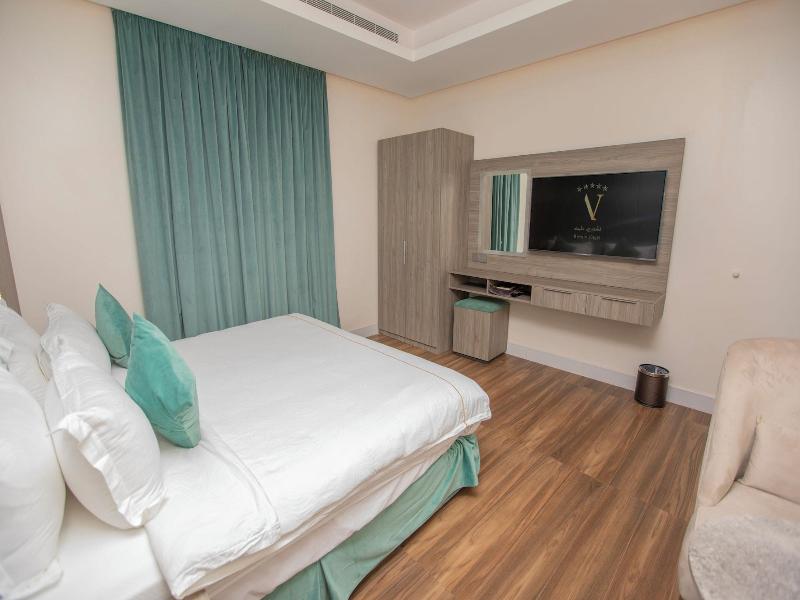 Luxury Night Hotel image