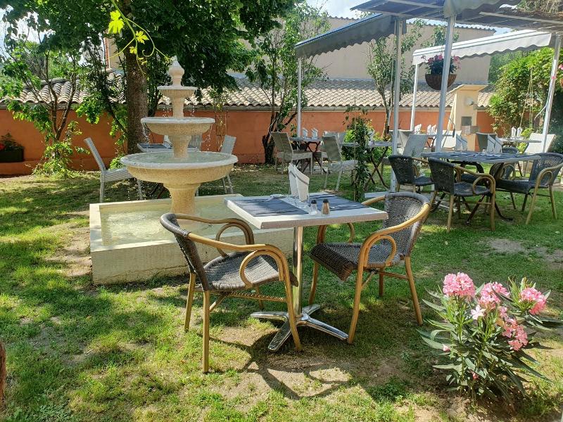 Auberge Des Lacs Bleus image