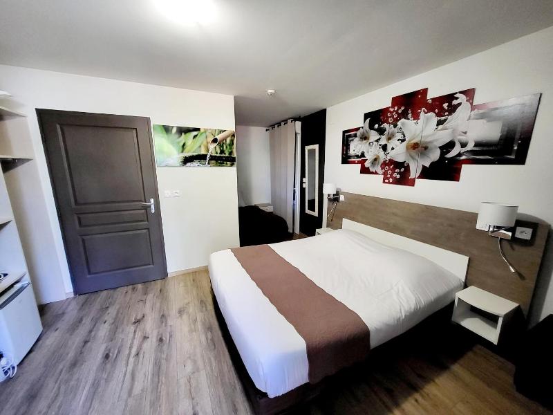 Auberge Des Lacs Bleus image
