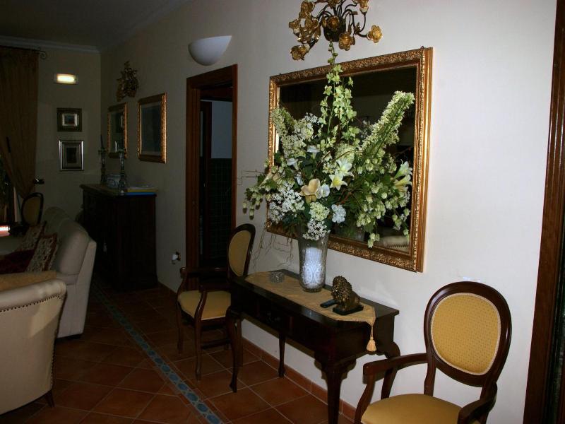 Villa Aurora image