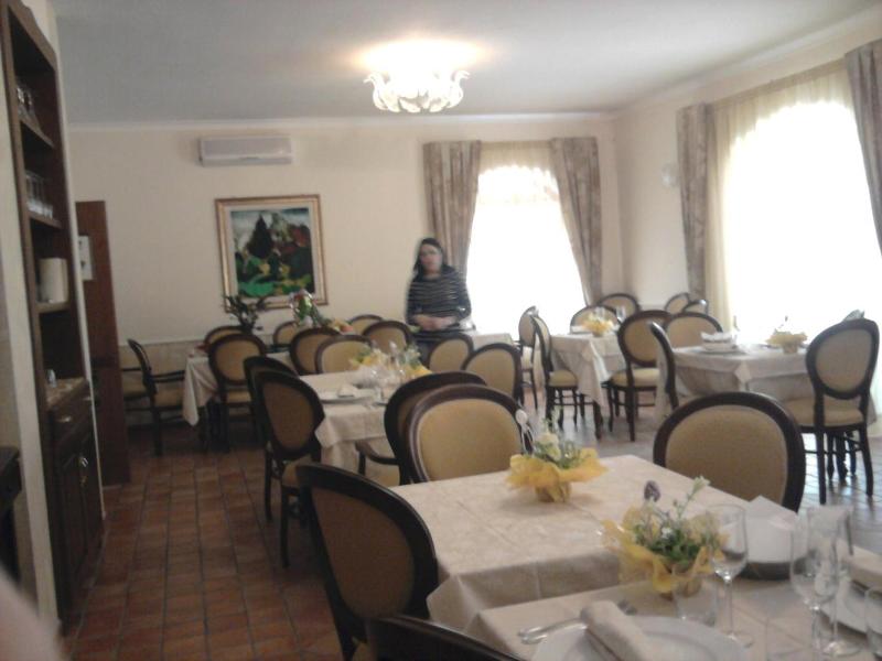 Villa Aurora image