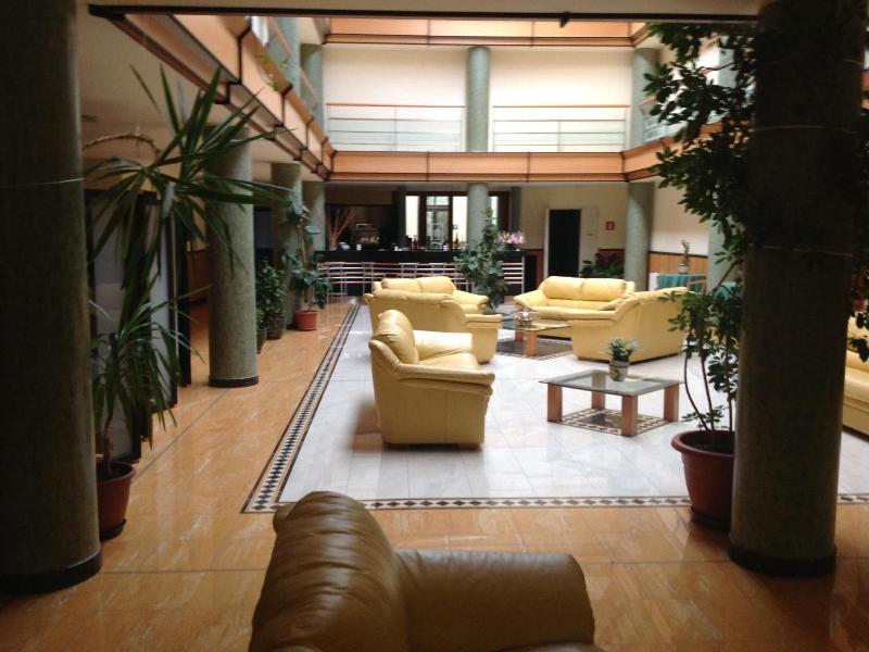 Hotel D G Garden image