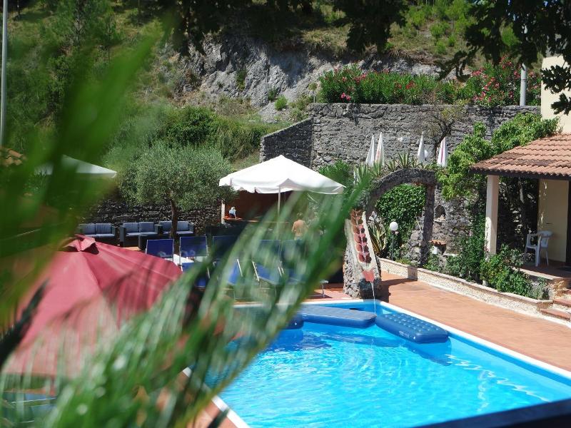 Hotel Brutium image