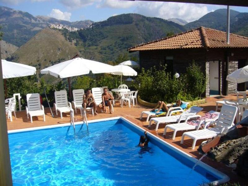 Hotel Brutium image