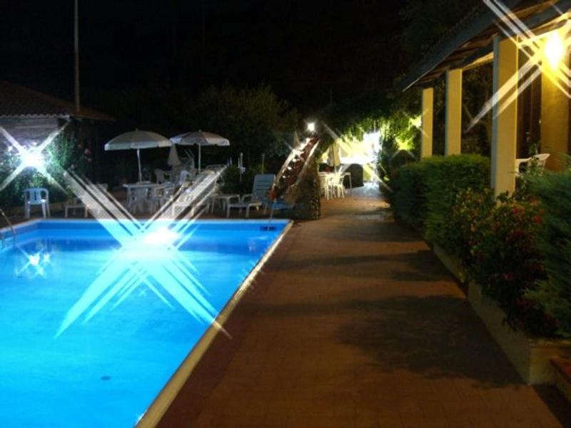 Hotel Brutium image
