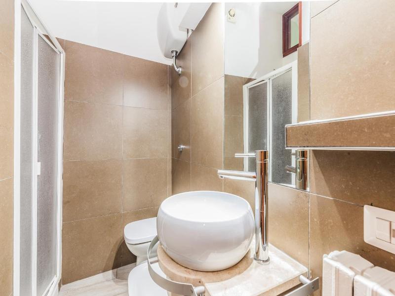 Albergo Della Corte image