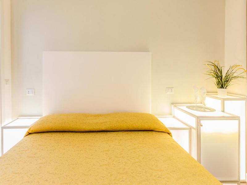 Albergo Della Corte image