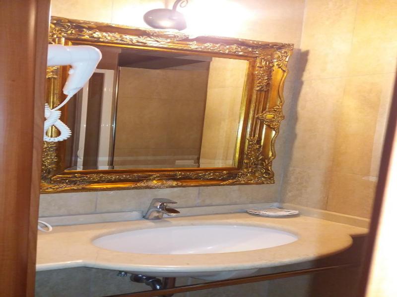 Albergo Della Corte image