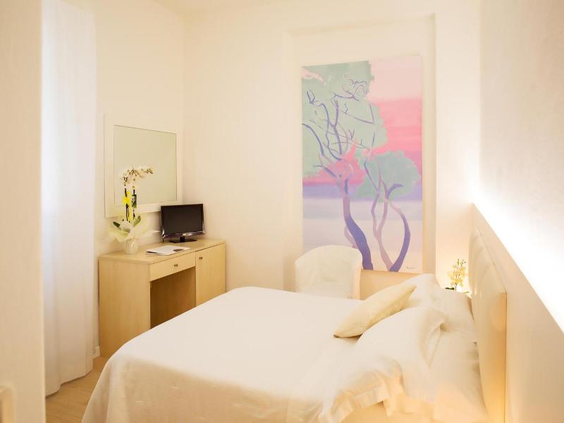 Hotel Rosmarina image