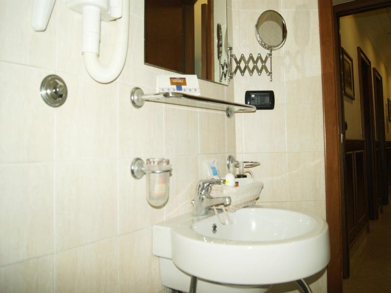 Hotel Elio image