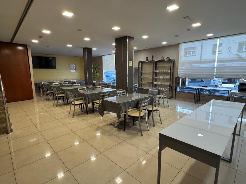 Hotel Villa De Cacabelos image