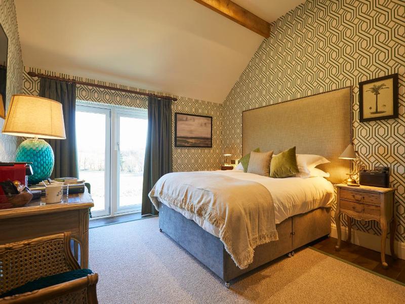 The Duncombe Arms image