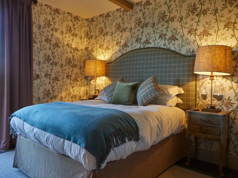 The Duncombe Arms image