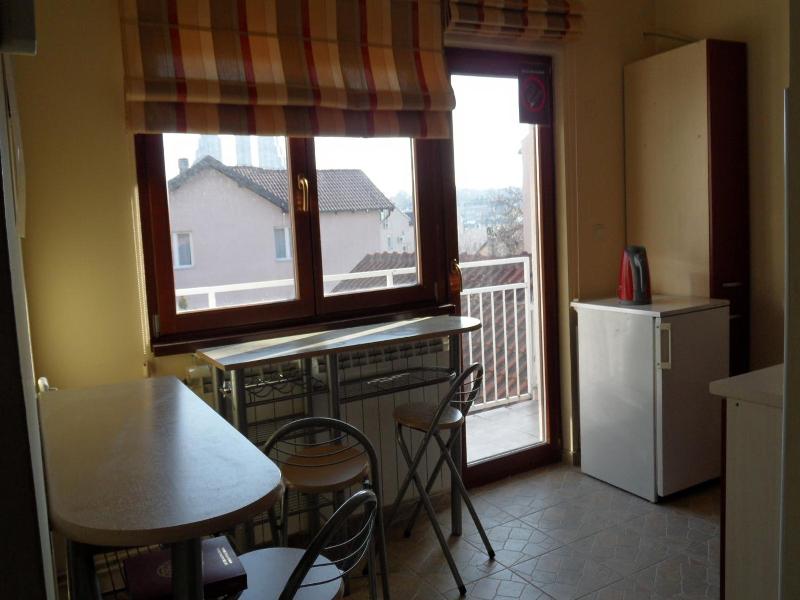 Hostel Oasis image