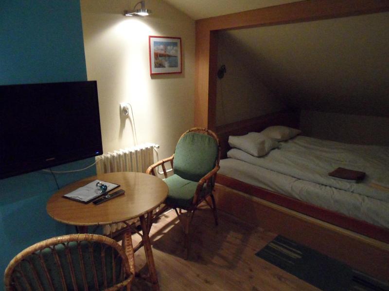 Hostel Oasis image