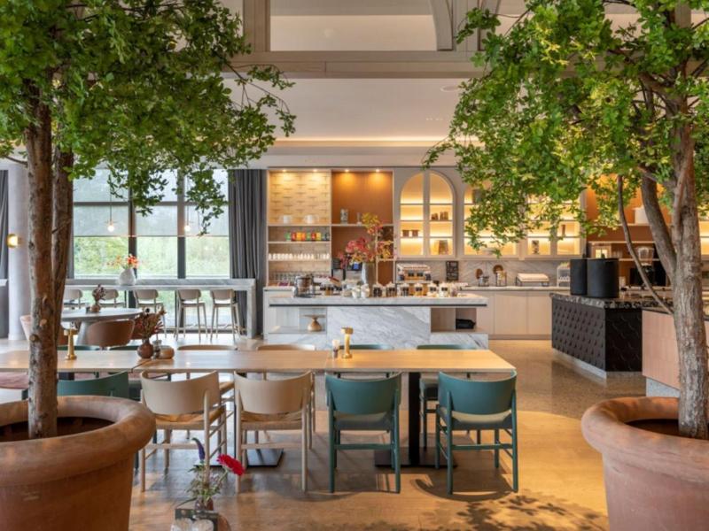 Van Der Valk Hotel Deventer image