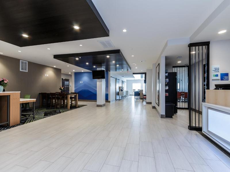 Holiday Inn Express Amp Suites South Bend South image