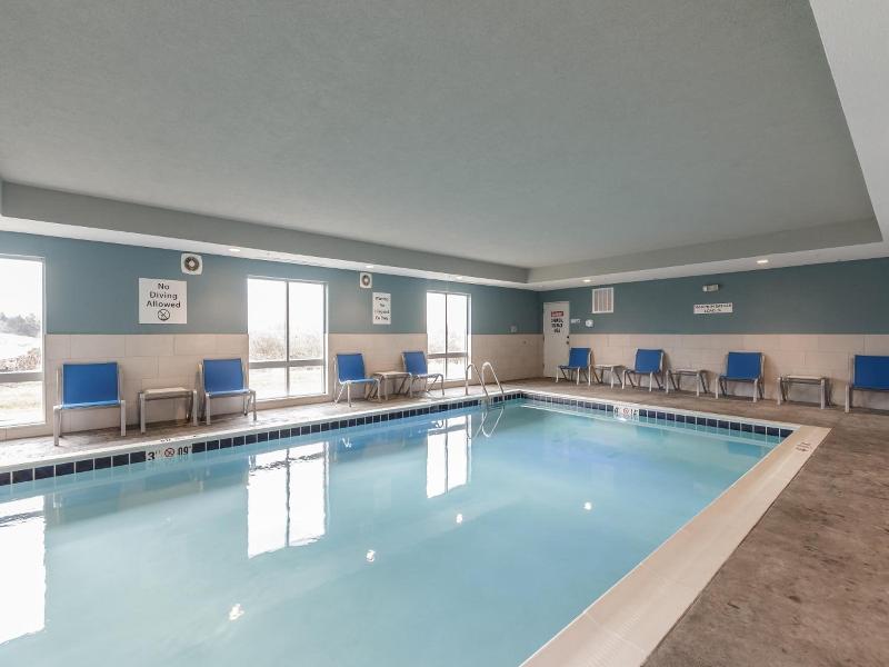 Holiday Inn Express Amp Suites South Bend South image
