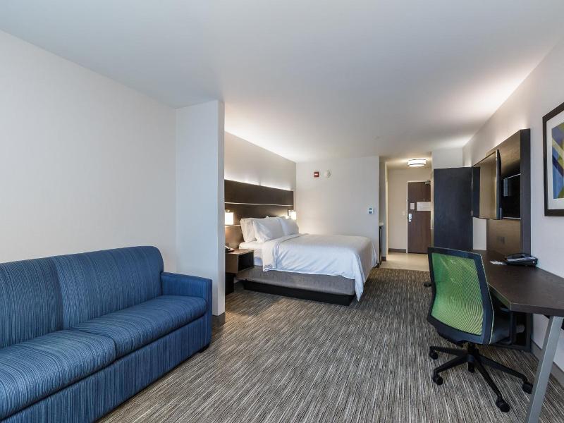 Holiday Inn Express Amp Suites South Bend South image