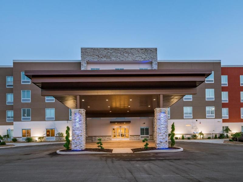 Holiday Inn Express Amp Suites South Bend South image