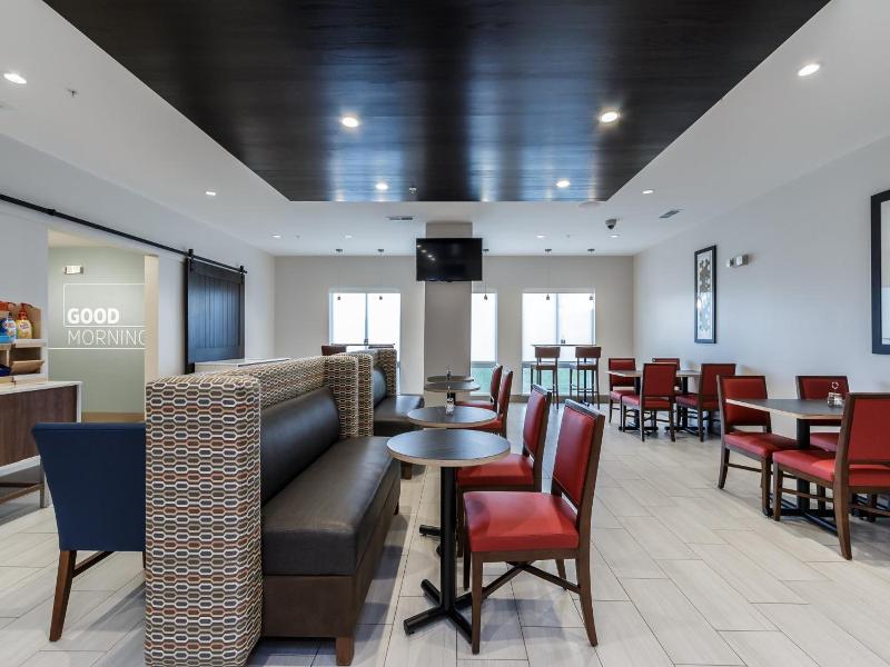 Holiday Inn Express Amp Suites South Bend South image