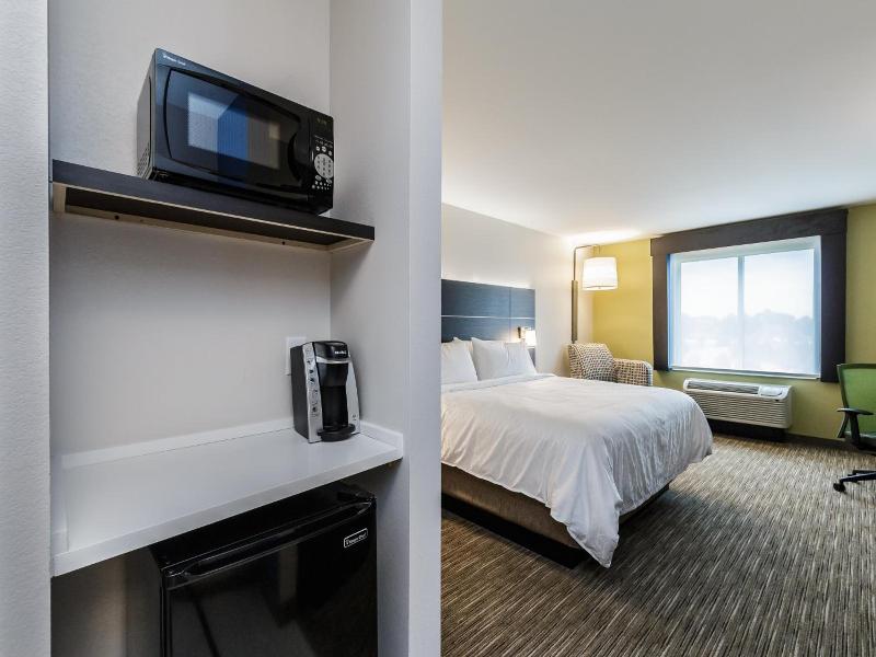Holiday Inn Express Amp Suites South Bend South image